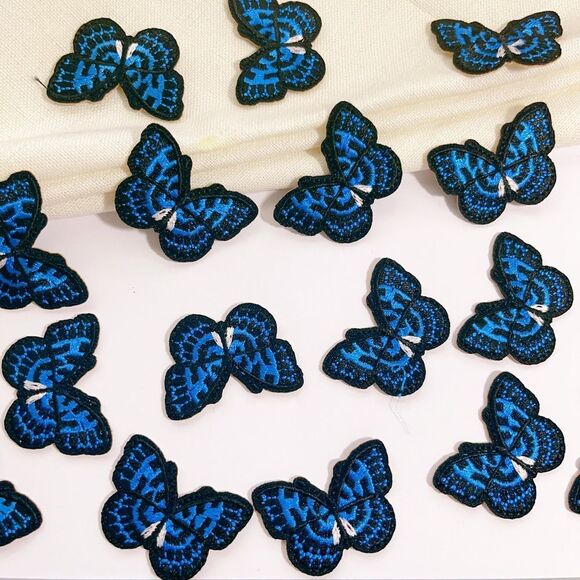 A LOT OF 5-Blue Butterfly-Bug-Insect-Nature-Iron‎ on Patch - Picture 1 of 3